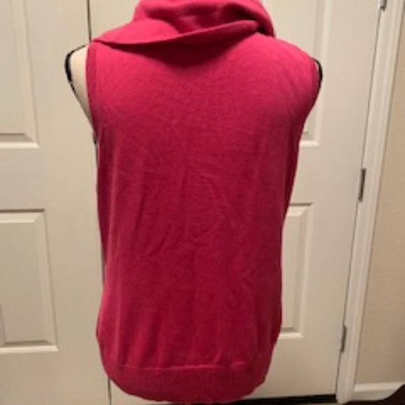 Sweater - Picture 2 of 3